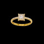 Bague solitaire carré entouré oxydes de zirconium
