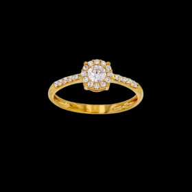 Bague solitaire rond entouré oxydes de zirconium